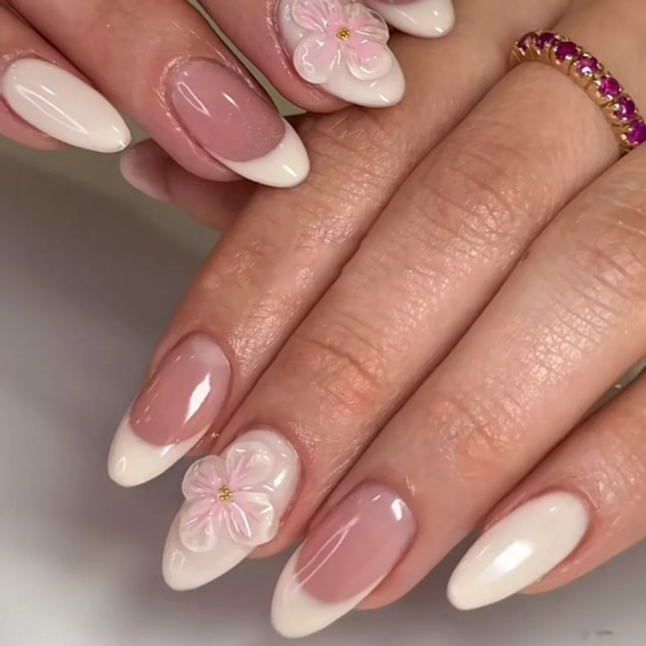 Summer Blossom 3D Pearl Water Ripple False Nails Set