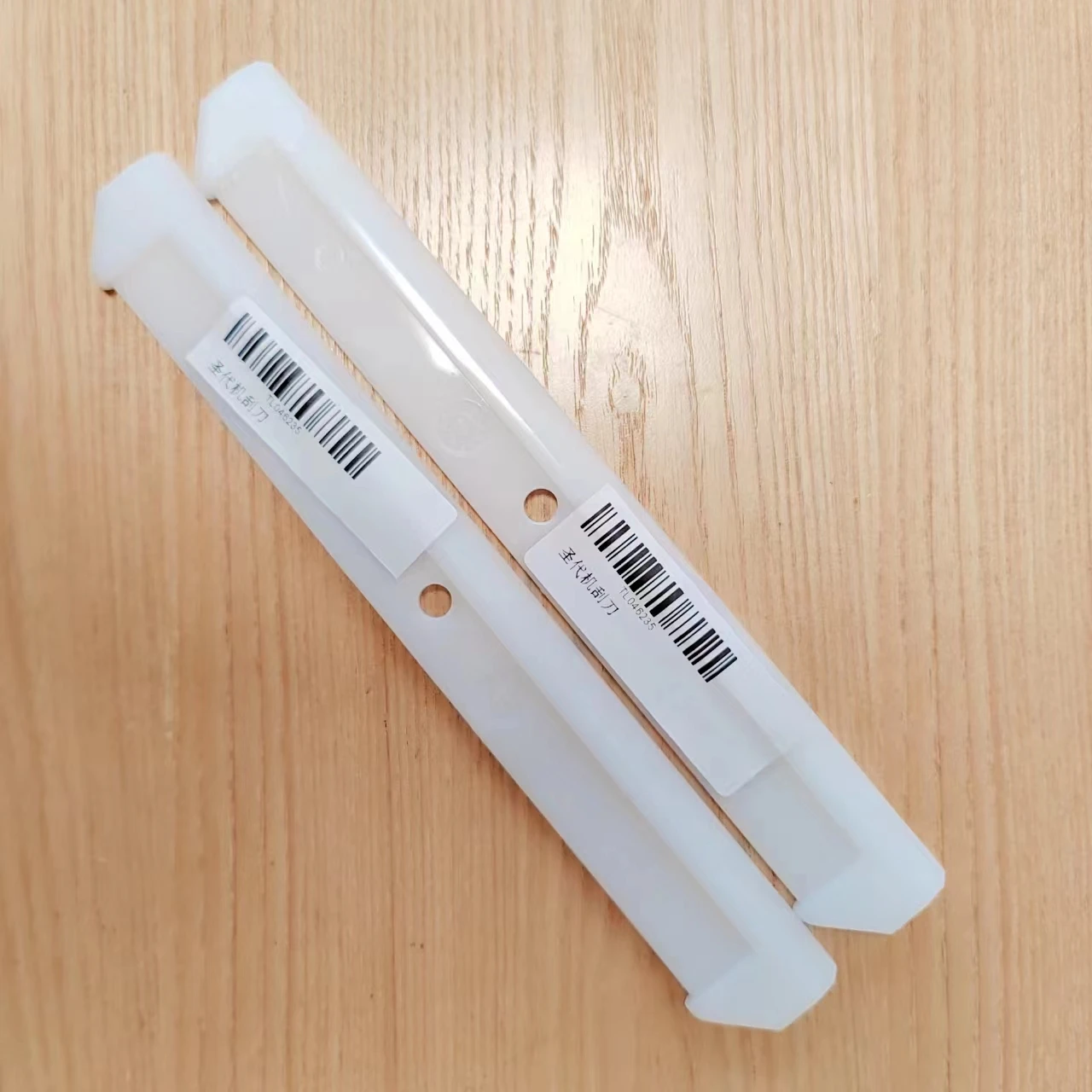 Description Picture 4 of itemTaylor Ice Cream Machine Scraper Blade for Taylor Ice Cream Machine Scraper Accessories 8757 8752 8756 8752 8784 708 716