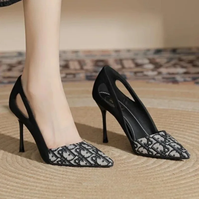 

Pointed Toe 2024 New Embroidered Sandals Women Fashion Summer Luxury Heeled High Heels Women Shoes Shallow Casual High Sandals