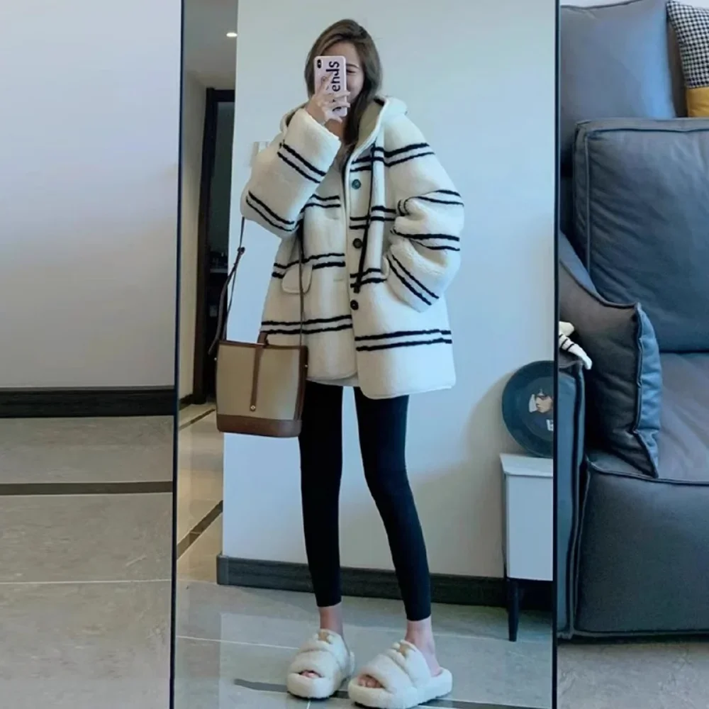 Autumn Winter Maternity coats Loose Thick Coat Hoodies pregnant women clothing Ladies Casual Warm pregnancy Jacket Outwear