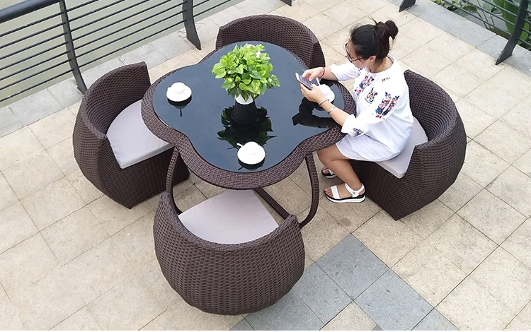 Outdoor Furniture Rattan Garden Wicker Table and Chair for Coffee Shop
