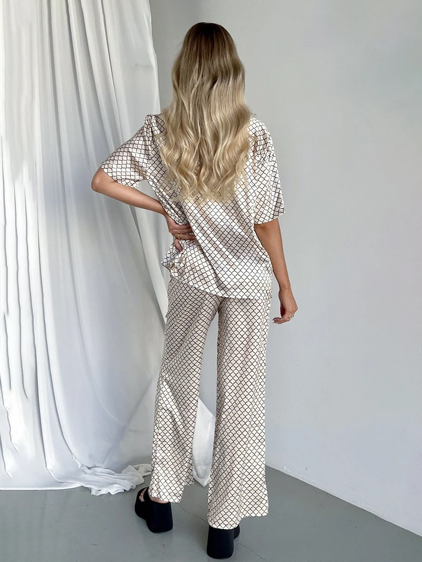 Marthaqiqi 2024 New Ladies Sleepwear 2 Piece Suit Sexy Half Sleeve Nightwear Turn-Down Collar Pajama Pants Casual Nightgowns Set