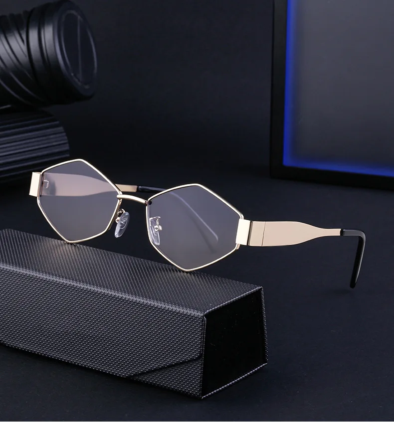 

Солнцезащитные очки неправильной формы UV400 для мужчин и женщин, роскошные брендовые дизайнерские винтажные маленькие очки в металлической оправе, для путешествий