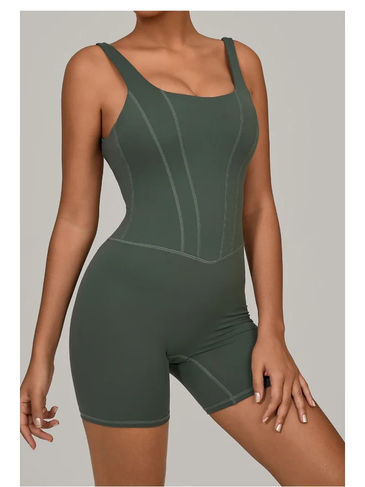 Size chart and fit details