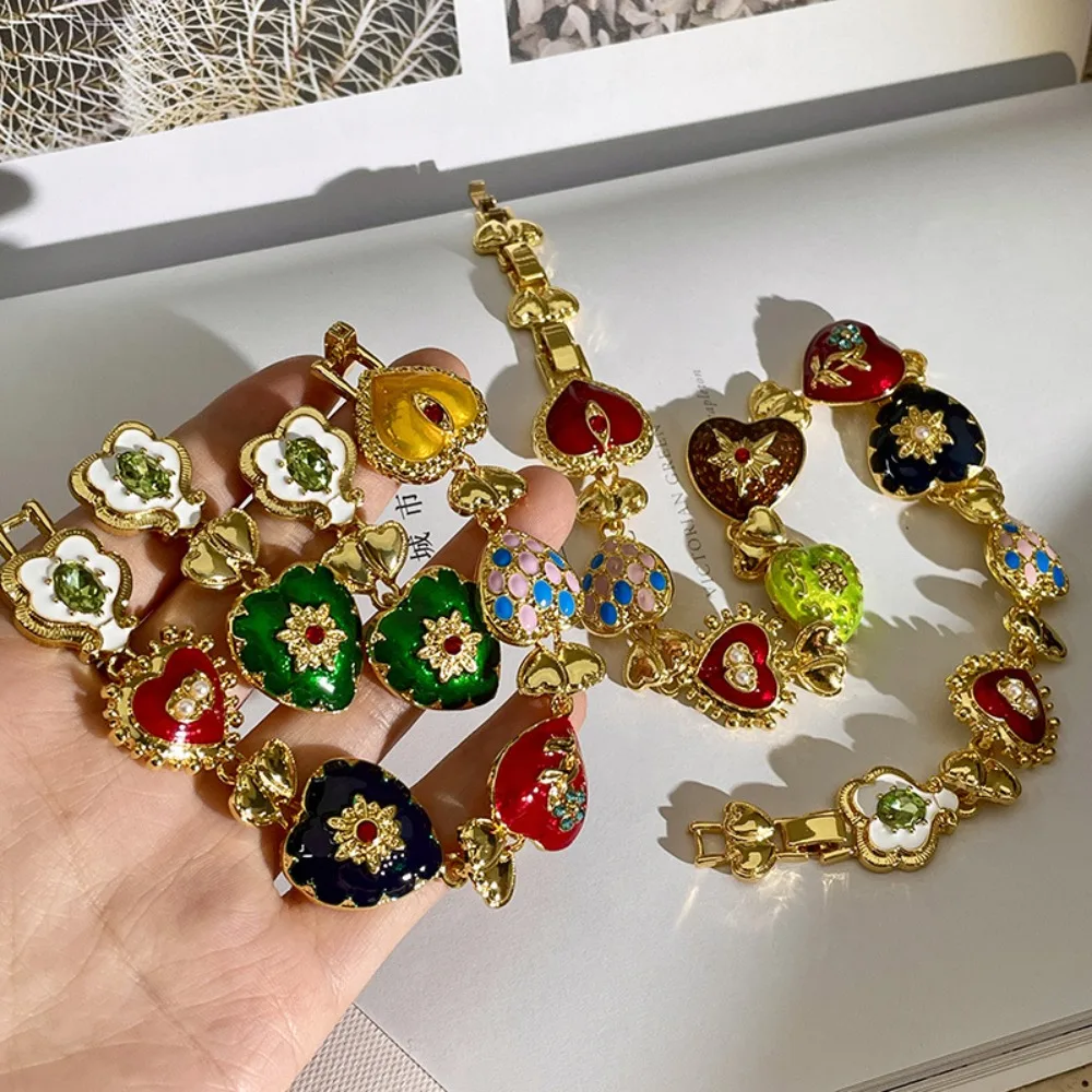 Colorful Artistic Carved Alloy Necklace