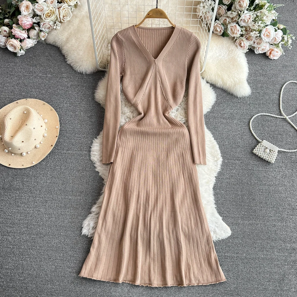 

Autumn and Winter New Korean Style Ladylike Long-sleeved V-neck Dress Women's Waist Slimming A-line Knitted Bottoming Dress