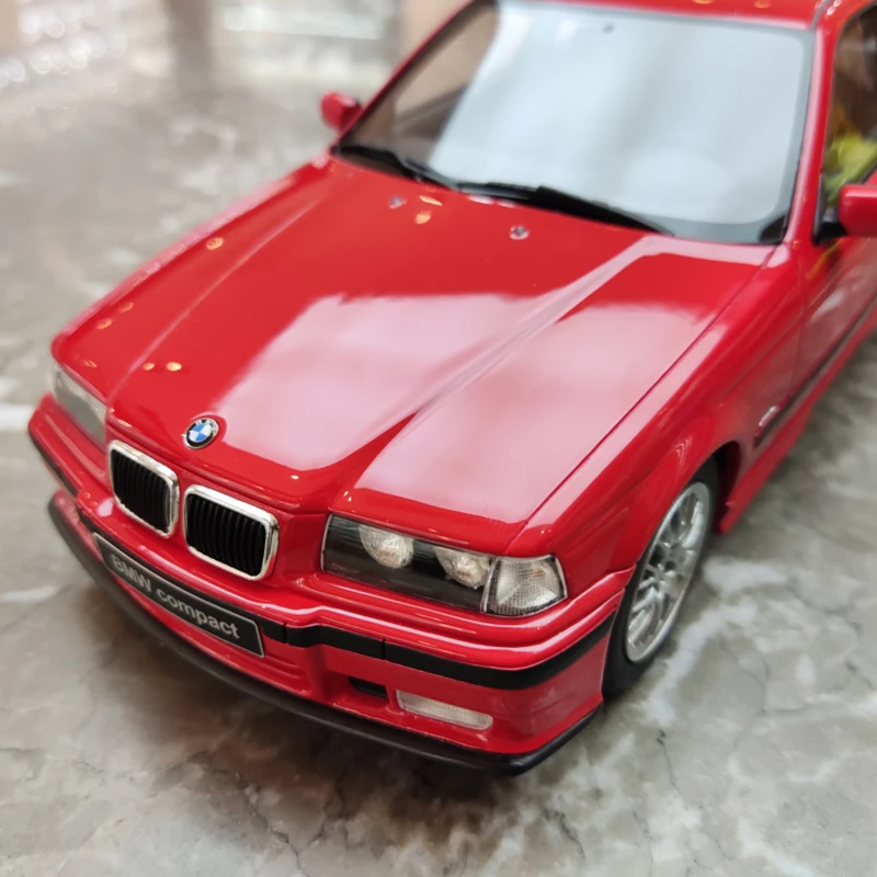 OTTO Model 1/18 diecast car model toy for old style BMW E36 limited edition  collection car model with original box