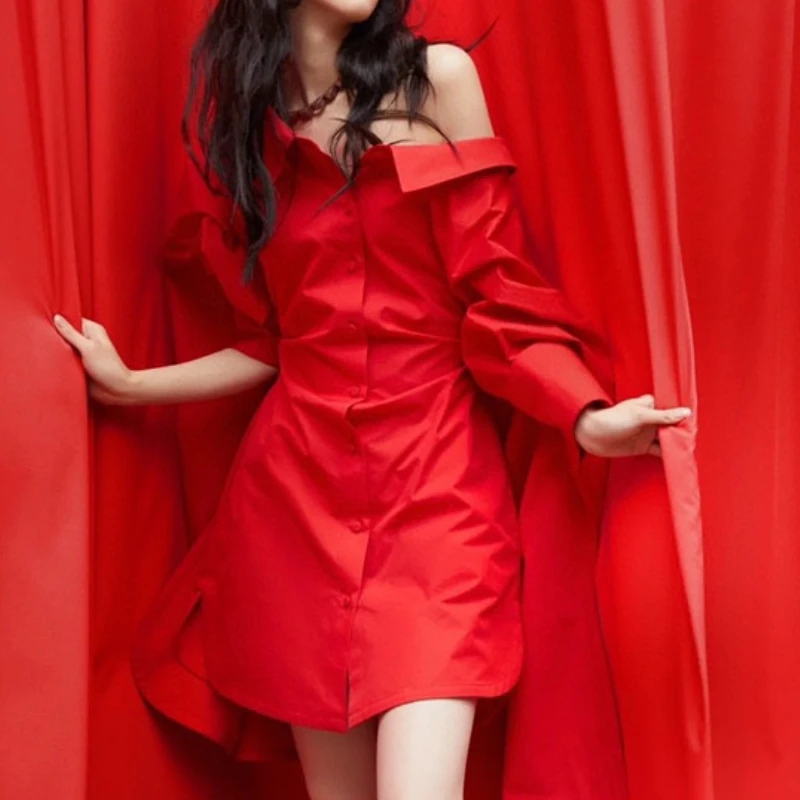 

Red Top Quality Shirt-inspired Silhouette Point Collar Button-up Placket Wide Draped Sleeves Curved Hem Women Dress