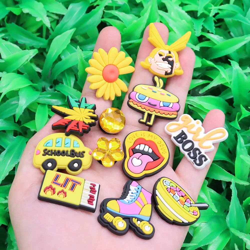 Mix 50Pcs PVC Croc Charms Chrysanthemum Campus Schoolbus Biscuit Match