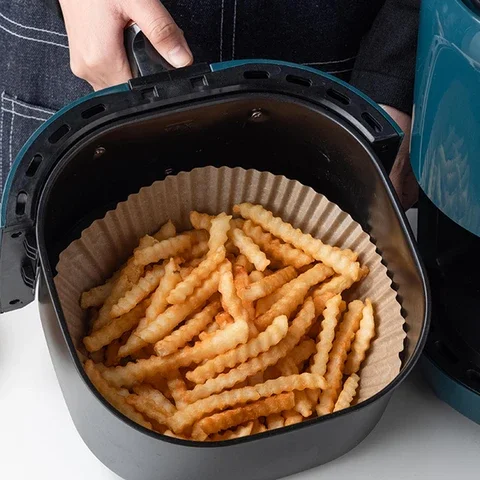 

25-50pcs Air Fryer Parchment Liners Disposable Perforated Wood Pulp Papers Non-Stick Steaming Mat Baking Utensils For Kitchen