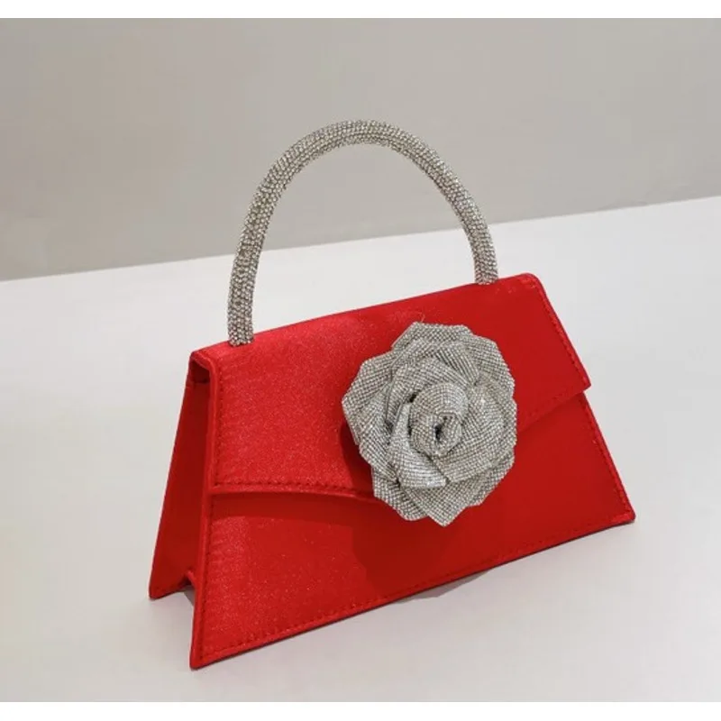 One Shoulder Bag Fresh Rhinestone Flower Chain Handheld for Women Casual High-quality Messenger Versatile Luxury Crossbody Y2k
