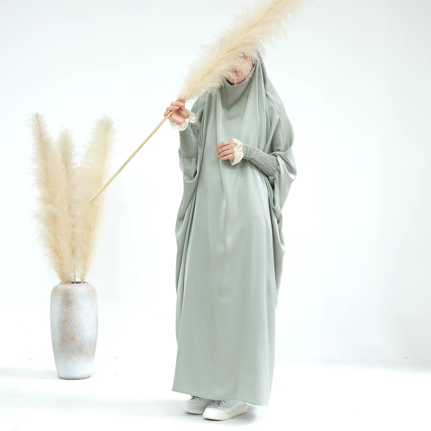 

Lace Cuff Jilbab for Women Islamic Long Dress Ramadan Eid Prayer Garment Burqa Khimar Muslim Dubai Turkish Modest Hooded Abaya