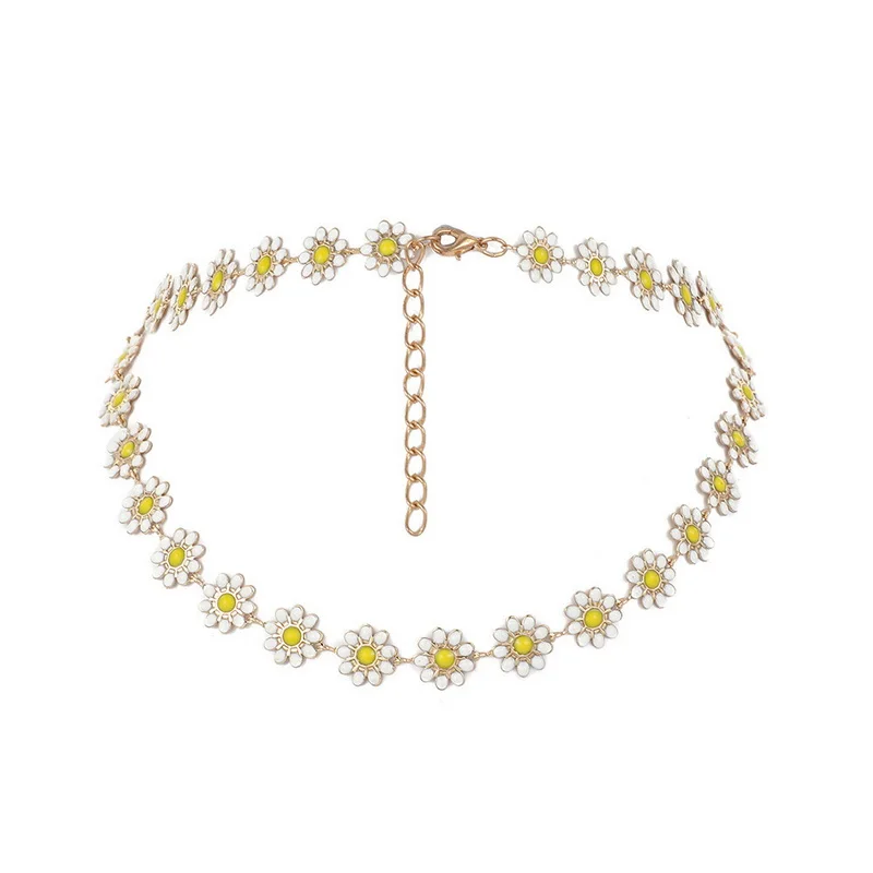Collana girocollo in pizzo con fiori di margherita Fairycore - Girocollo in tessuto fatto a mano ispirato agli anni '90, collana di fiori regolabile, gioiello da fata con costume da fata di