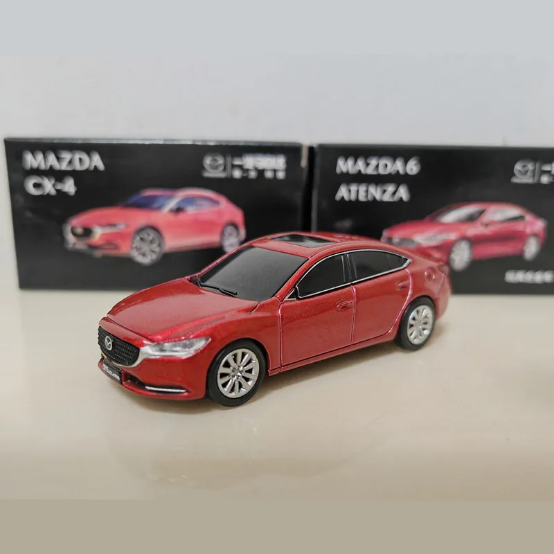 

Модель автомобиля MAZDA 3 ATENZA из сплава, литой металлический игрушечный автомобиль, модель высокой миниатюрной коллекции в масштабе, игрушка в подарок для детей, 1/64