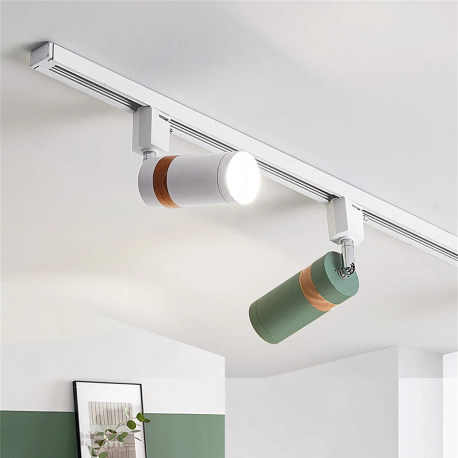 

Nordic Wooden LED Track Light 10W COB Rail Spotlight Track Lamp Shoes Clothing Store Exhibition Track Lighting Fixtures