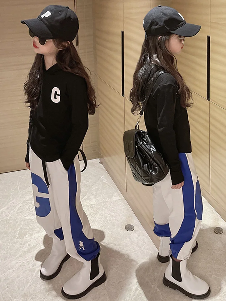 

Girls suit 2022 spring new hooded sweater big children's leisure sports children's leggings two-piece trendy Clothing Sets