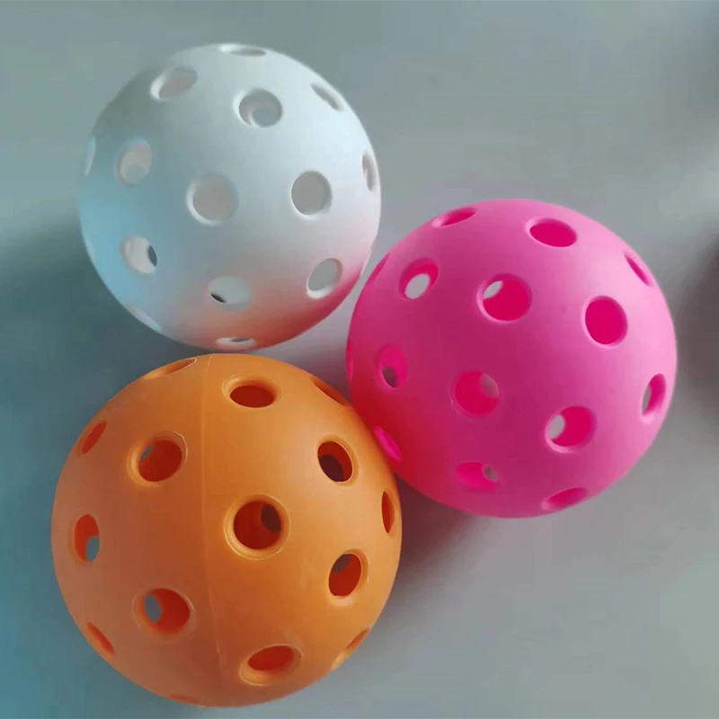 Pickleball Injection Molded Resilient 40-Hole Ball-TPE Elasticity Ball Outdoor Sports Playing Experience