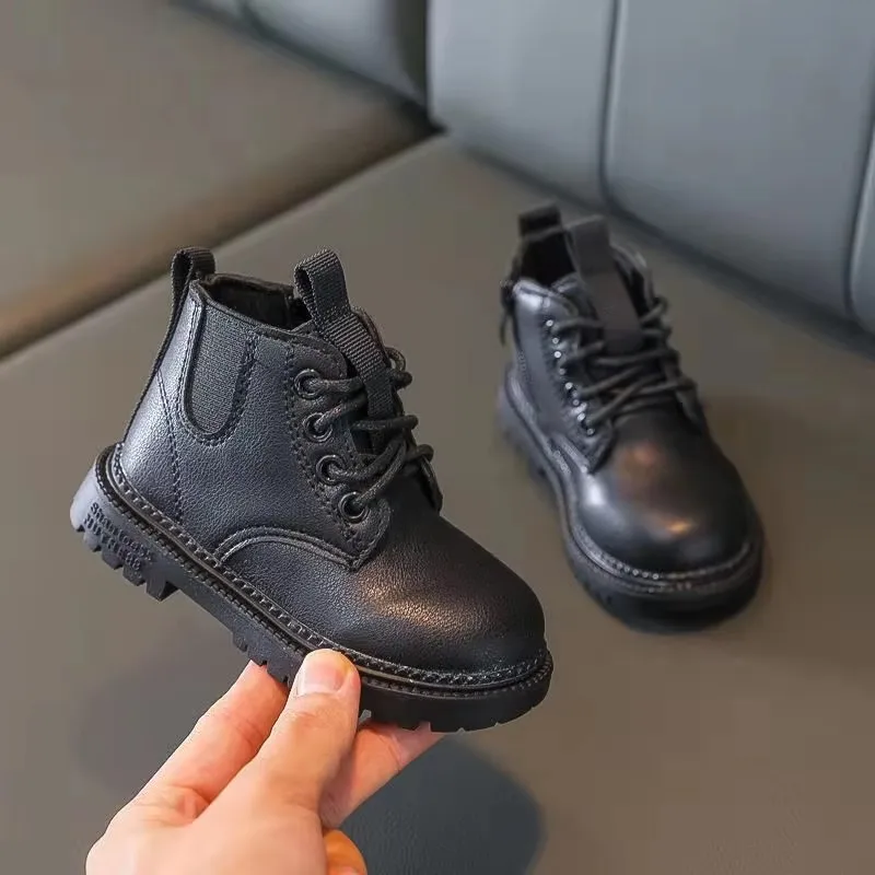 가을 겨울 플러스 벨벳 따뜻한 어린이 발목 부츠 소녀 소년 패션 가죽 부츠 부드러운 바닥 미끄럼 방지 어린이 운동화