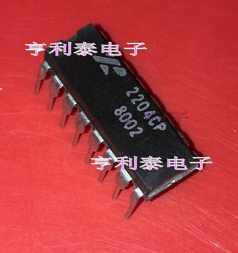 

Original XR2204CP 2204CP Fast Shipping