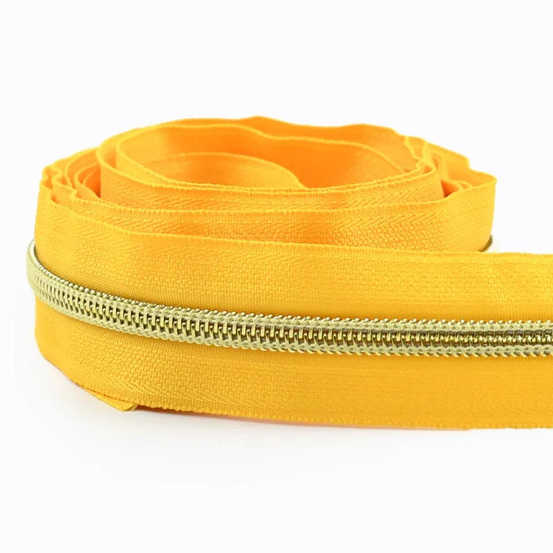 Durable Nylon Zipper for Sewing and DIY Projects