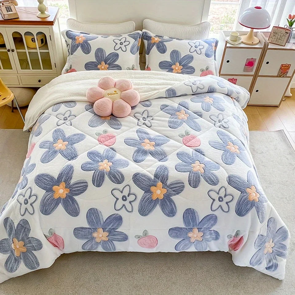 Bohemian Snowflake Velvet Quilt for All Seasons