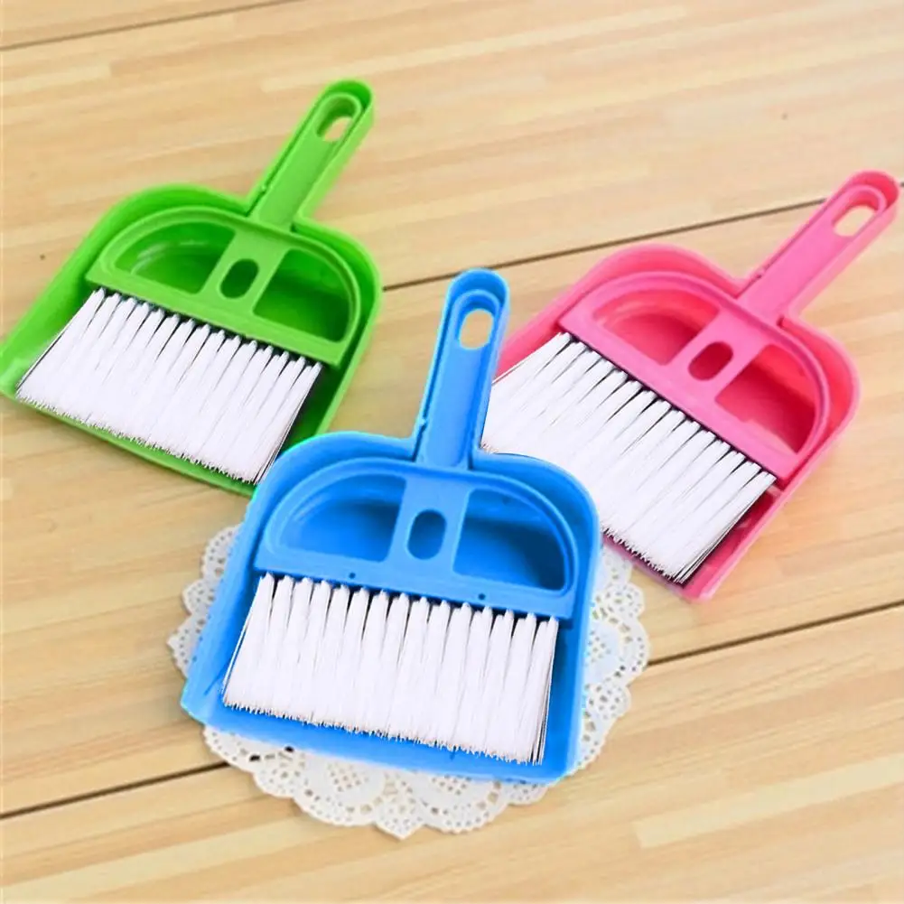 MiniBroomsAndDustpansDesktopPlasticKeyboardCleanerHandBrush