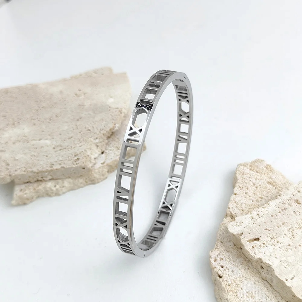 Creative new Roman numeral stainless steel gold-plated bracelet, high-quality zircon silver bracelet, wedding party jewelry 4