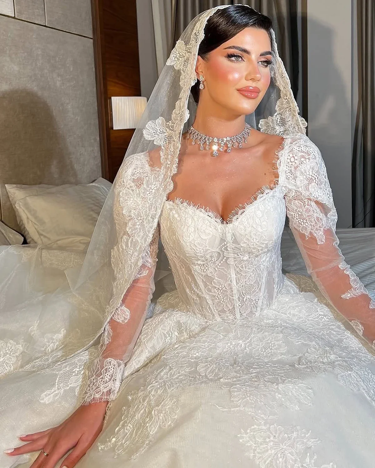 handmade lace wedding dress Polina Ivanova Atelier | Zoe