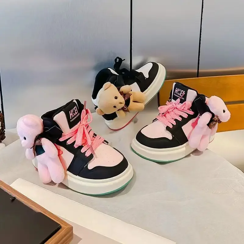 Girls' High Top Board Shoes Spring and Autumn New Fashion Cute Little Bear Sports Shoes 2024 Children's Black Pink Casual Shoes