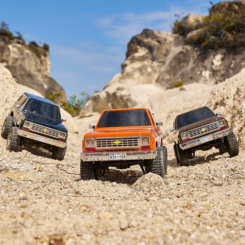 FMS RC Car 1:24 FCX24 K5 Blazer Pickup Truck Off-road Climbing Vehicle Cars Flat Sports  With Two-Speed Kids Adult Toys Gift 6