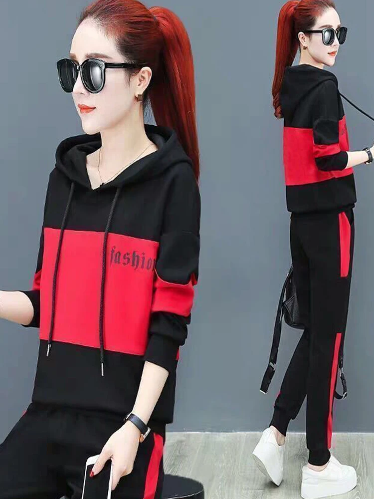706 Red suit