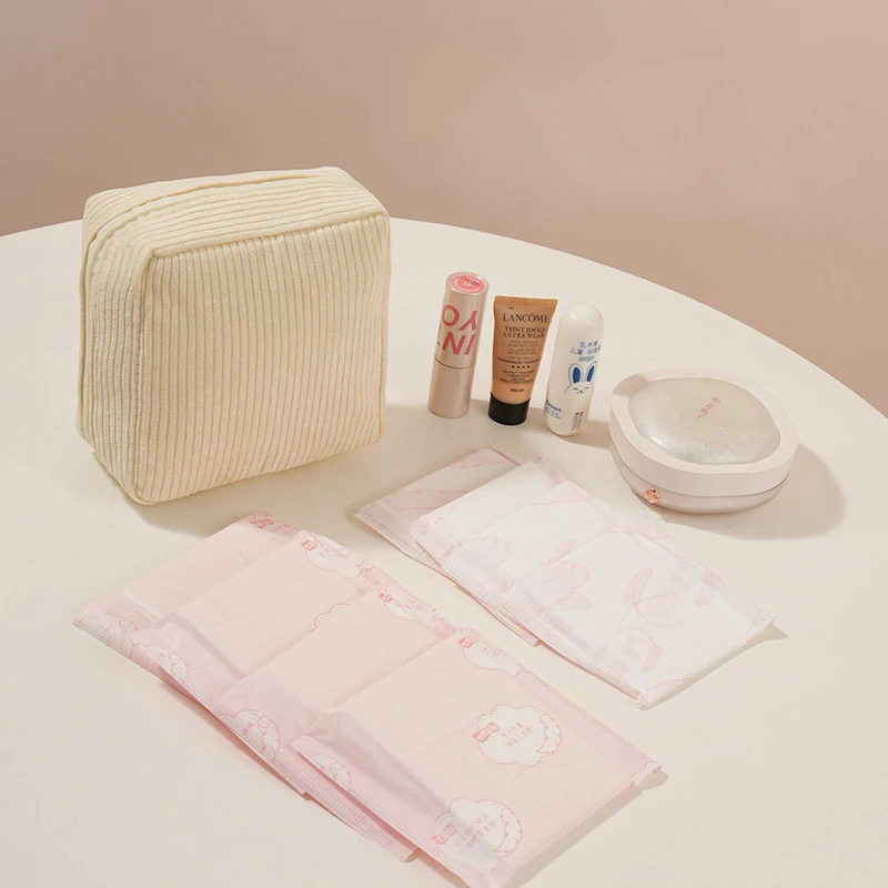 Sanitary Napkins Organizer Bags Women Portable Makeup Lipstick Travel Organizer Bag Multifunctional Mini Earphone Storage Pouch