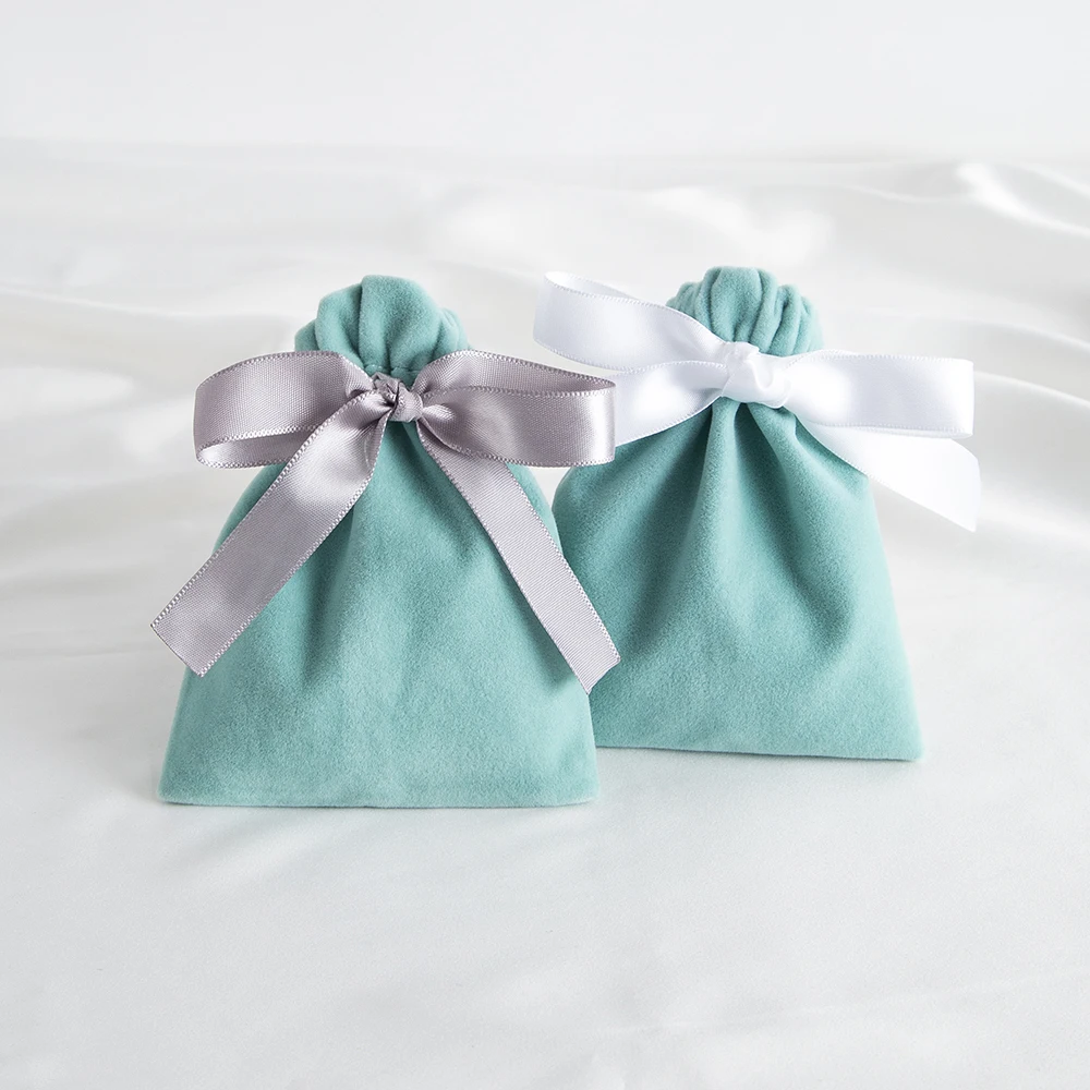 5 stücke Schöne Grüne Schmuck Samt Tasche Bowknot Beutel Geschenk Display Verpackung Lagerung Hochzeit Gefälligkeiten Reise Süßigkeiten Kordelzug Tasche – Detail 11