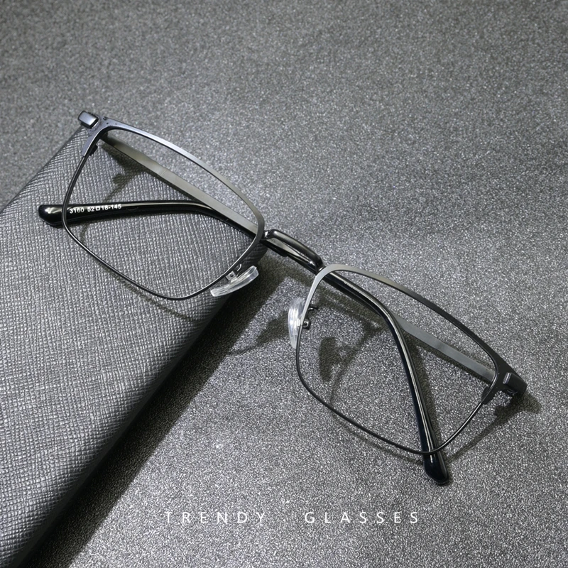 Retro Ultraleicht Titan Legierung Optische Brillen Rahmen Business Platz Photochrome Anti Blue Ray Lesebrille