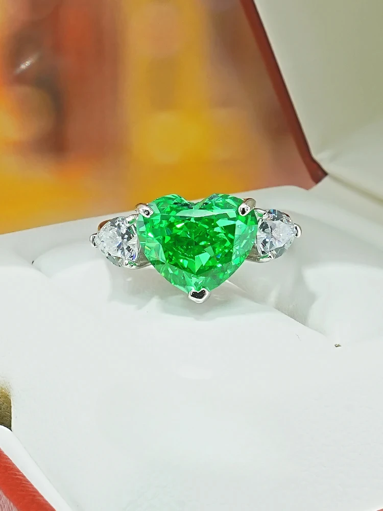 Light Luxury Fashion Design Love 925 Sterling Silver Ring Set with High Carbon Diamond Versatile Style Wedding Jewelry