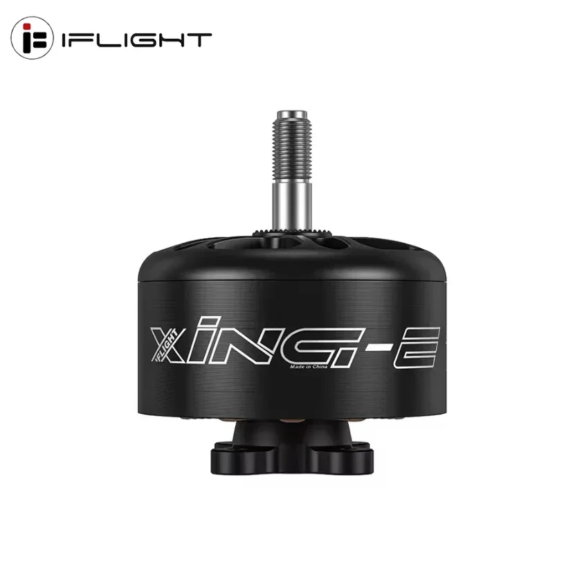 Détail du stator du moteur brushless IFlight XING-E 3314 900KV pour drone FPV cinelifter 6S, bobinage cuivre visible.