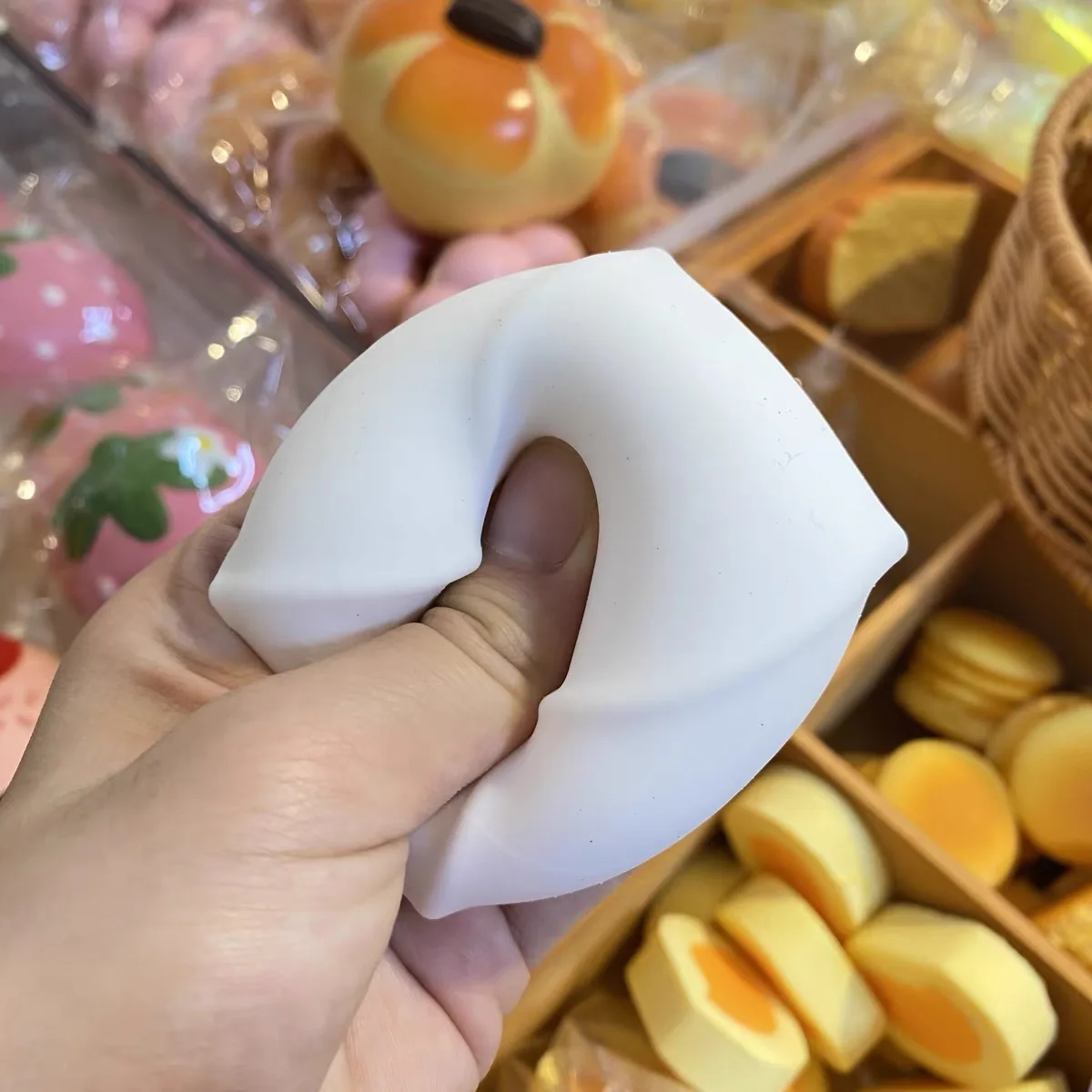 

Squishy Toy Simulation Food Cheese Cube Tofu Squishy Slow Rising Soft Egg Stress Release Hand Relax Gifts