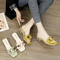 Zapatillas Frías Mujer Verano Nuevo Estilo Francés Transparente Cuentas Plisadas Con Arrastre Fresco De Playa En Cristal - Image 2