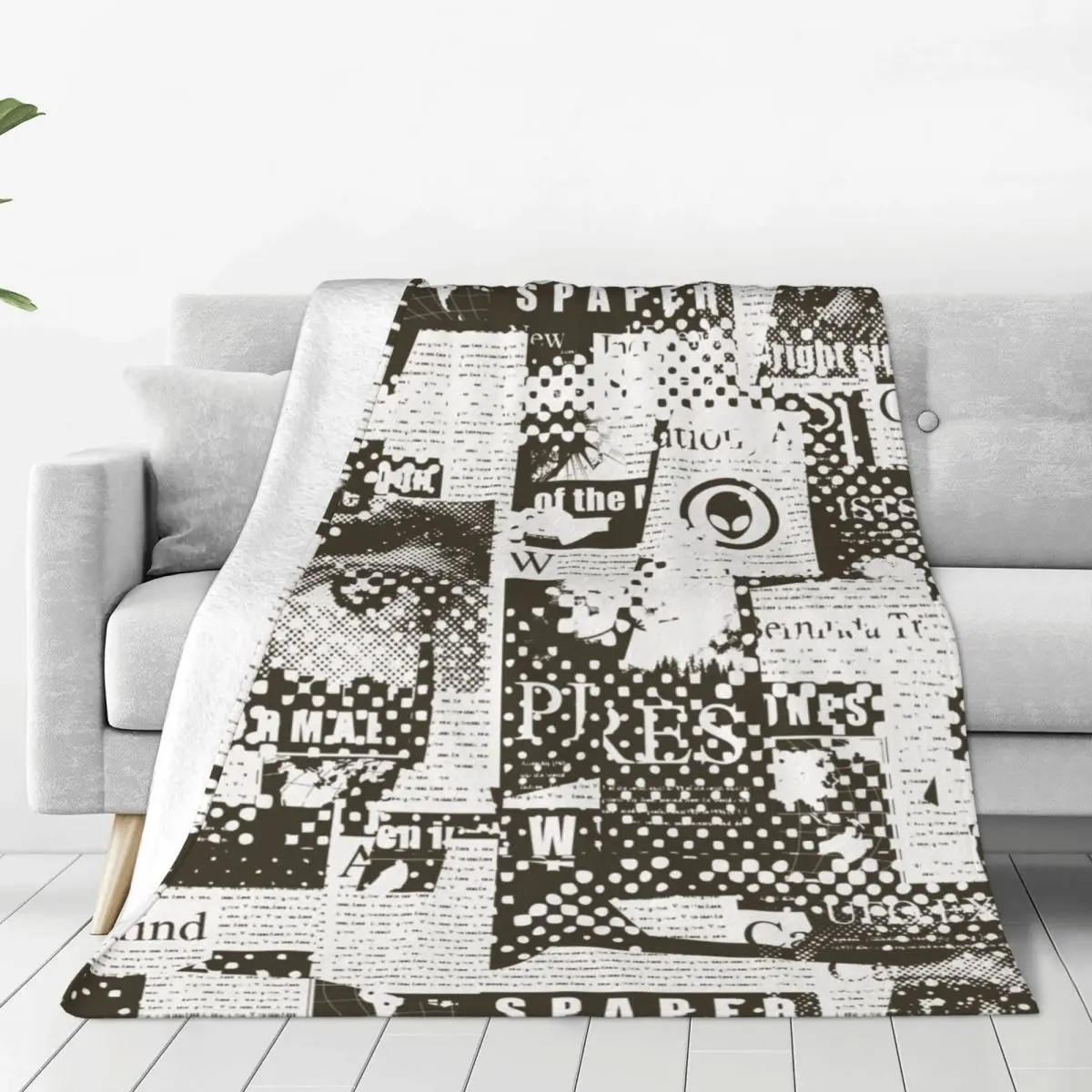 

Grunge Style Magazine Clippings Fleece Blankets Custom Throw Blanket for Sofa Bedding Lounge 200x150cm Quilt