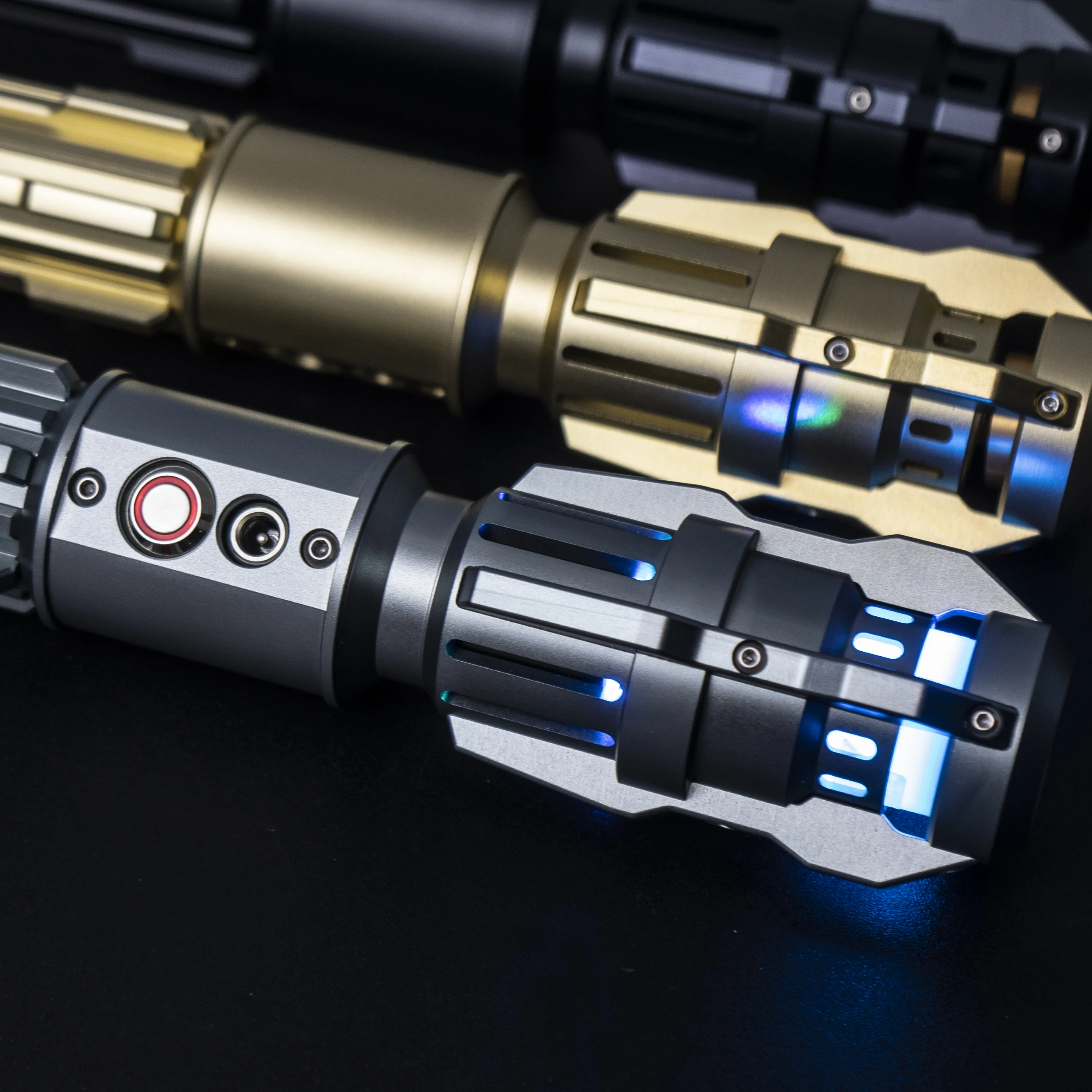 SKY-001 RGB Lightsaber Smooth Swing Sword Color Change Heavy Dueling Force FOC Jedi LIGHTSAB Toy Laser Cosplay Light Saber Hilt 2 SKY-001 RGB Lightsaber Smooth Swing Sword Color Change Heavy Dueling Force FOC Jedi LIGHTSAB Toy Laser Cosplay Light Saber Hilt 2