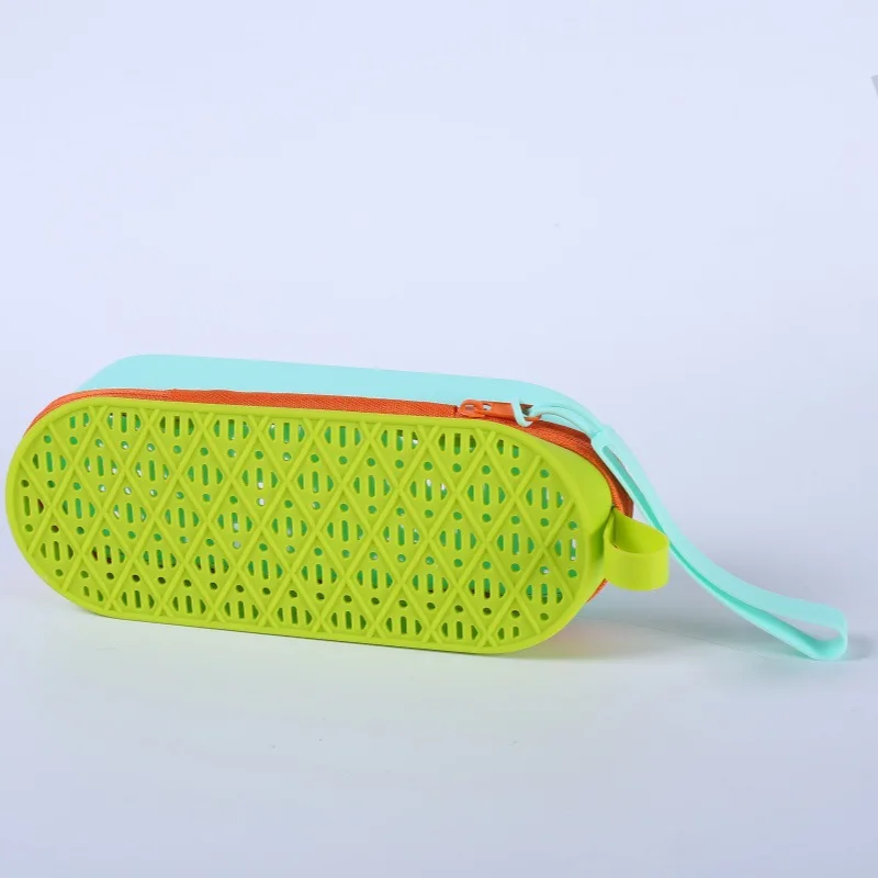 Free Name Printing Surprise Gift Baby Storage Box Pacifier Case Silicone Bag More Thoughtful and Unique