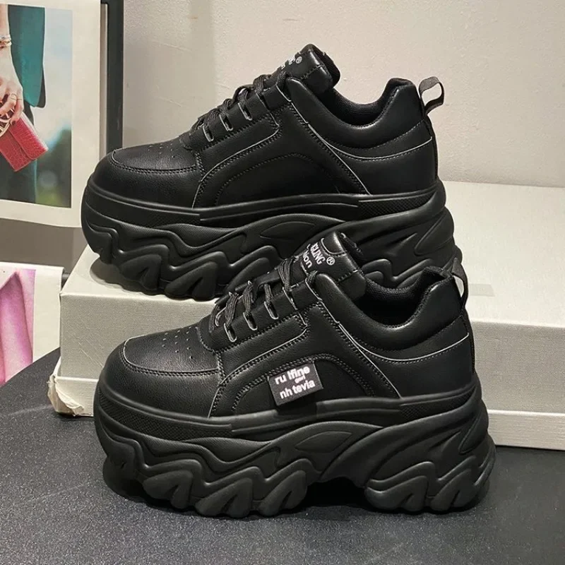 Women Shoes Trend White Black Chunky Sneakers Autumn Winter Thick Bottom Dad Shoes High Quality PU Leather Platform Sneakers New 3