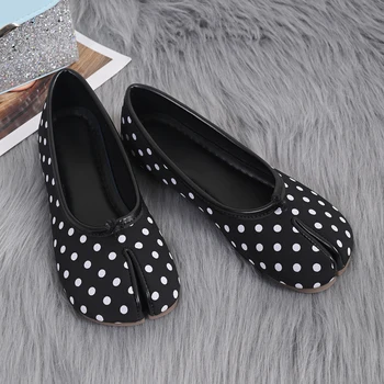 Tabis Ninja Shoes Black polka dot Ballets Flats Split Toe Bow Loafers Women Mary Janes Plus Size 42 Ballerina Zapato Mujer 1