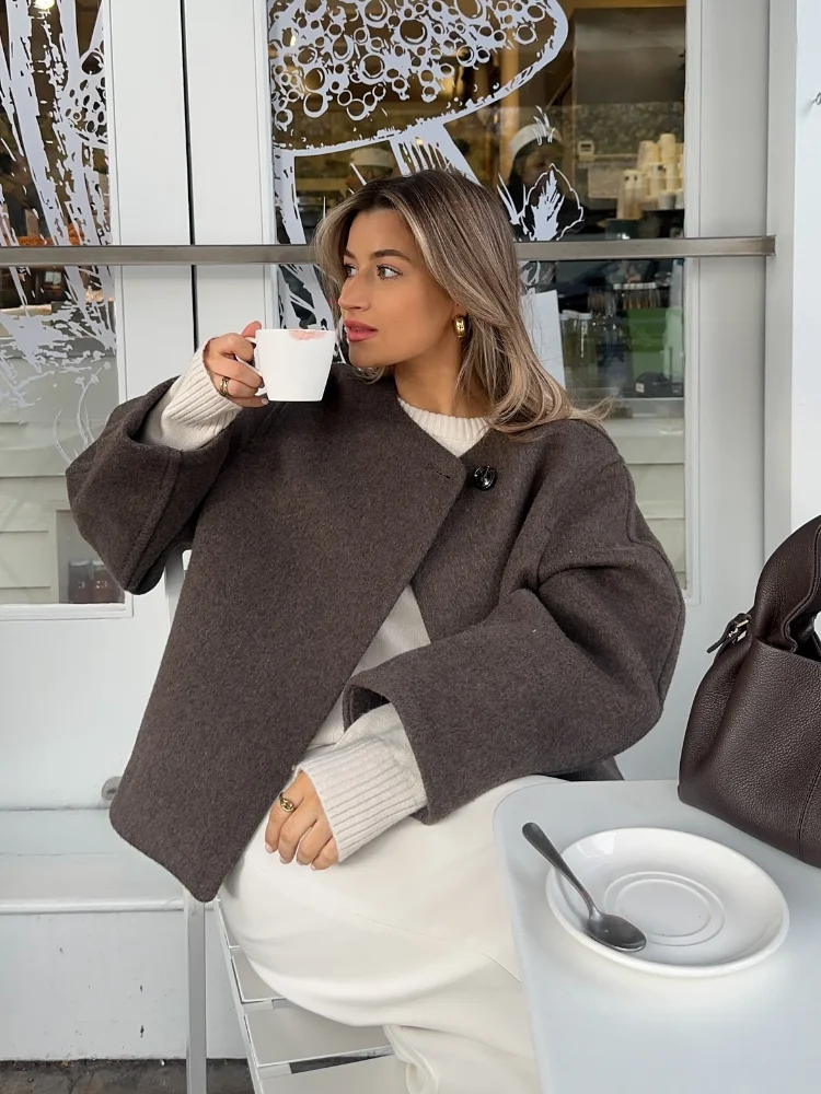 Elegant Solid Round Neck Button Up Short Coat Women Fashion Long Sleeved Jacket 2024 New Autumn Winter Lady Commute Street Wear 2