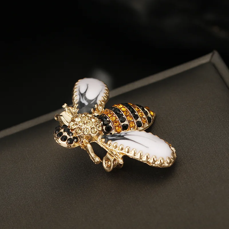 남성과 여성을위한 바로크 럭셔리 꿀벌 디자인 브로치, 보석 액세서리 핀, 휴일 파티 커플 장식 깜짝 선물