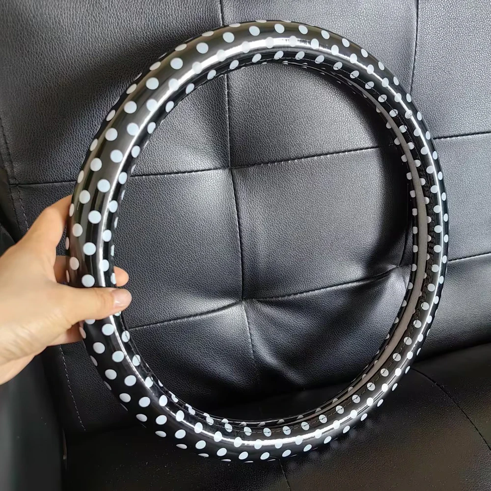 Coprivolante per Auto 38cm in Pelle PVC, Decorazione Universale a Pois, Accessorio per Automobile - Image 2