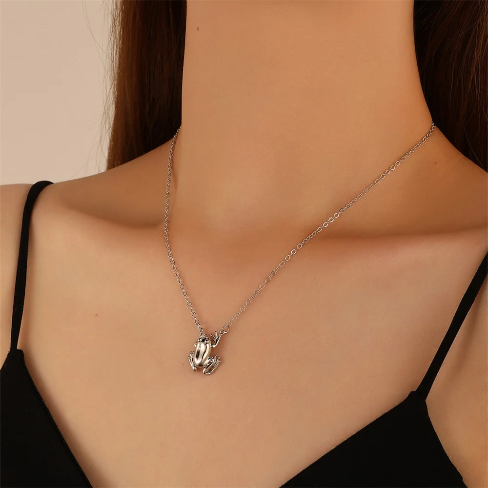 Vintage Frog Necklace for Women Men Creative Animal Pendant Clavicle Chain Choker Funny Jewelry Sets Accessories Party Gifts - AliExpress