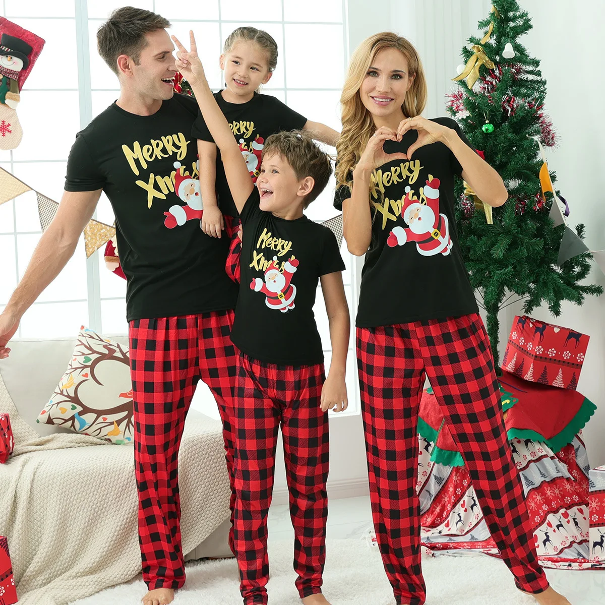 Pijama a cuadros con estampado de Feliz Navidad, conjunto familiar de manga corta y pantalones largos, traje de 2 piezas, ropa navideña para bebé y niña