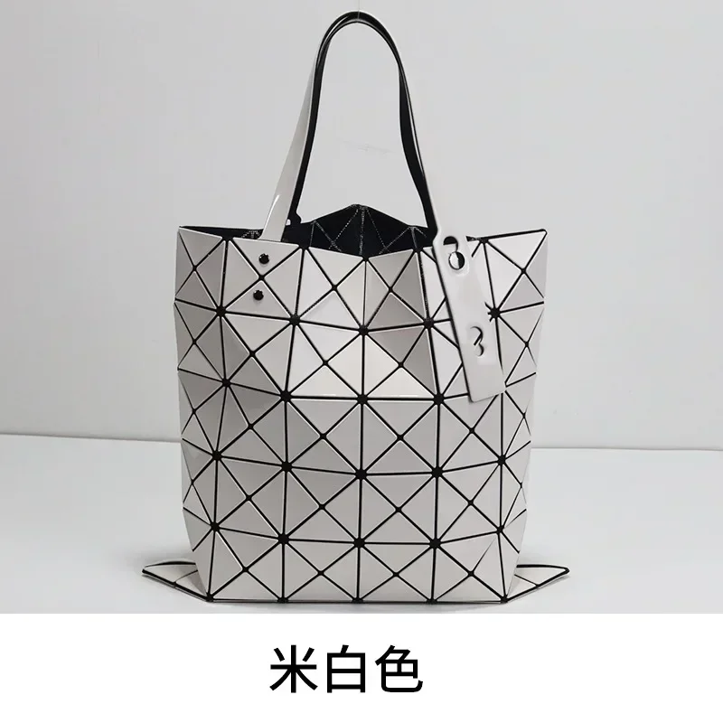 

Single shoulder bag, lifetime six grid women's bag, geometric diamond grid bag, hand-held tote bag