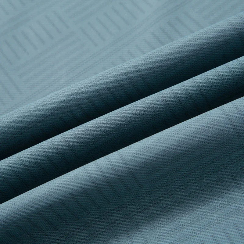 Polo elegante da uomo con motivo a righe, a maniche corte, casual, slim fit, per occasioni semi-formali e uso quotidiano. - immagine 6